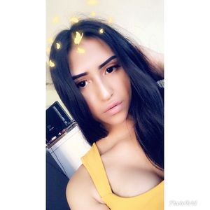 Meet your Posher, Lizbeth